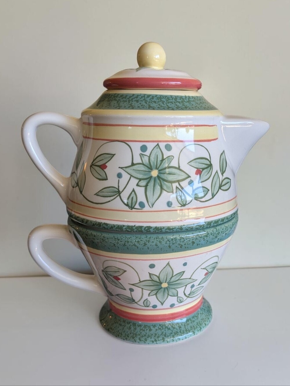 Pfaltzgraff French Quarter Stacking Teapot & Cup Set - Tea For One Vintage
